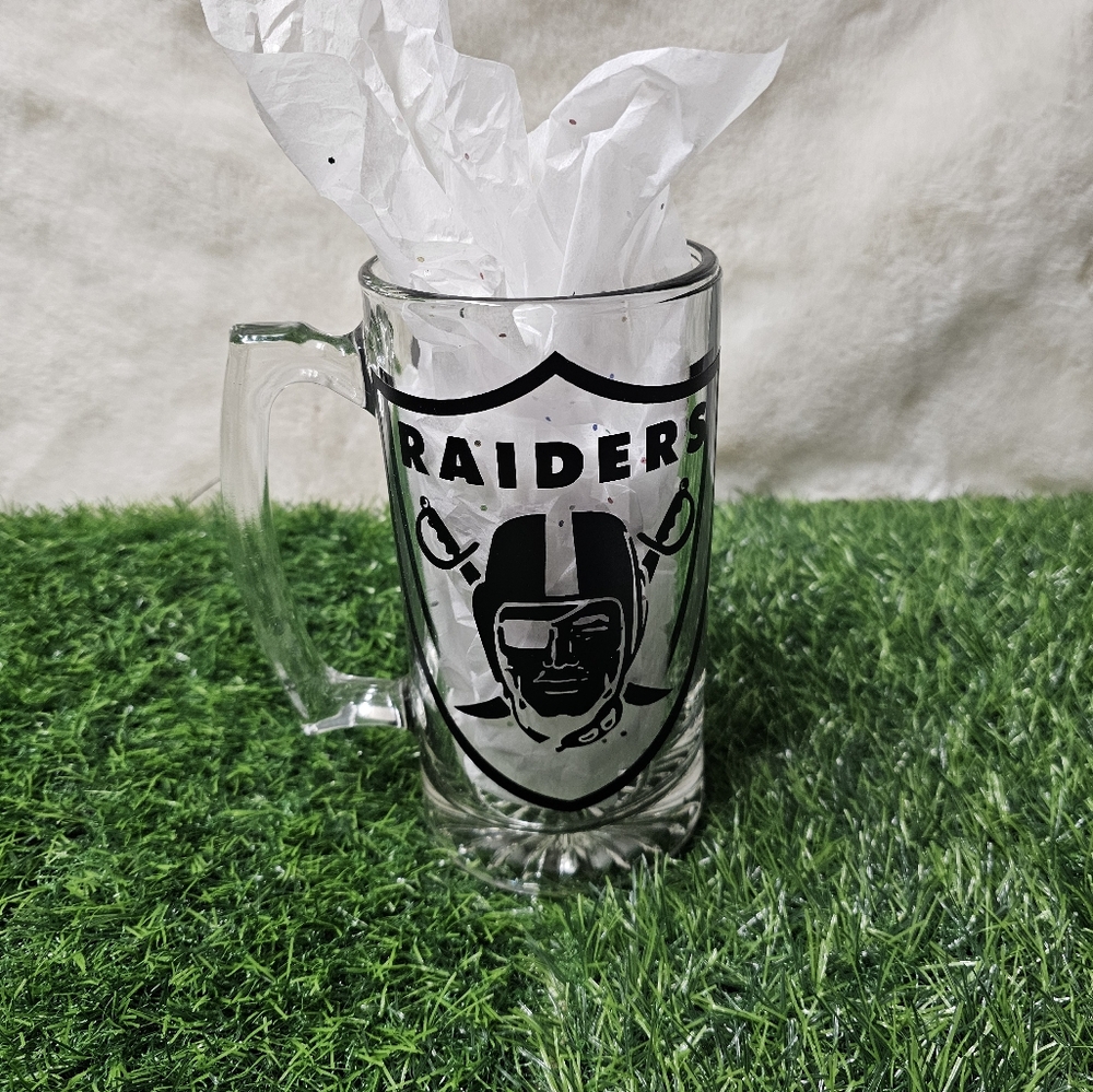 Raiders Glass Beer Mug